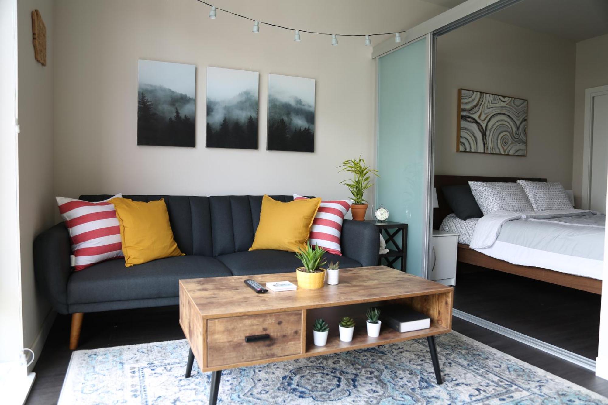 Queen Anne Abode - 1 Block From Cpa! - Free Parking! Сиатъл Екстериор снимка